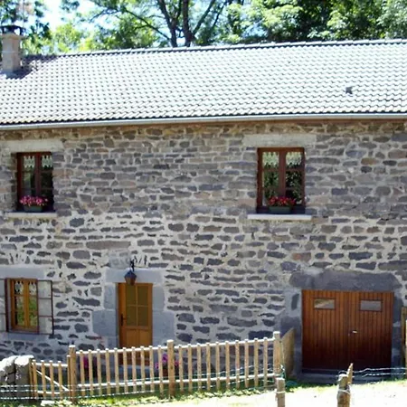 Maison En Pierres Avec Terrain Près Du Massif Du Mézenc, Idéale Pour Un Nature En Famille - Fr-1-582-267 Casa di campagna *