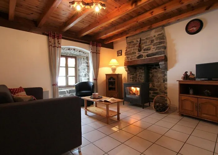 Maison En Pierres Avec Terrain Pres Du Massif Du Mezenc, Ideale Pour Un Sejour Nature En Famille - Fr-1-582-267